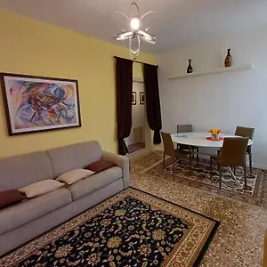  Appartement Fortuny Loft